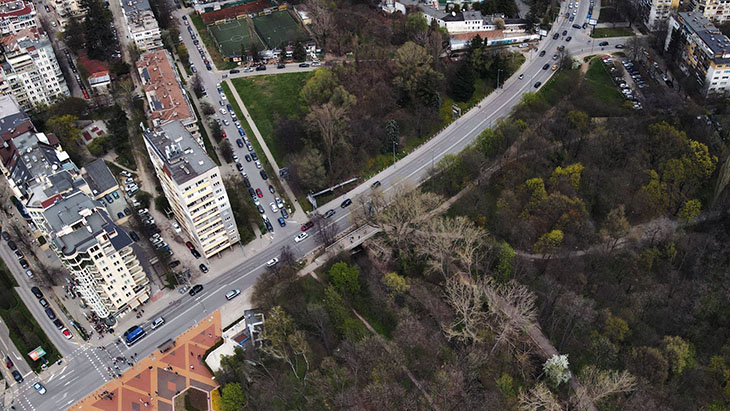 Обявиха конкурса за пешеходен мост в Южния парк в София над улица БЯЛА ЧЕРКВА