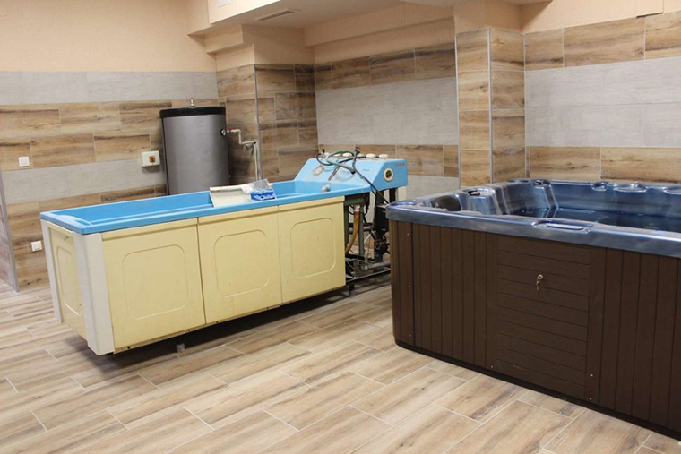 Готов е новият център за водолечение в тревненската болница