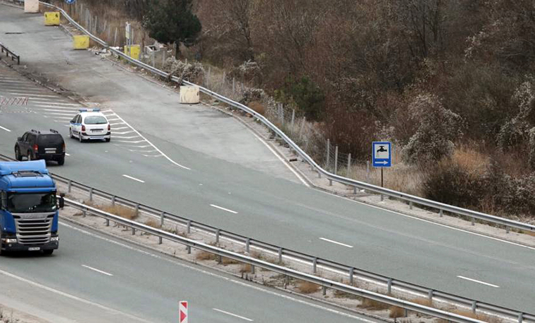 МРРБ: Настилката в участъка на катастрофата на „Струма“ е в добро състояние
